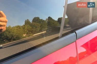 Лифтбек Tesla Model S 2020 в Умани