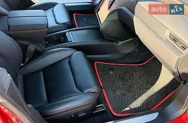 Лифтбек Tesla Model S 2020 в Умани