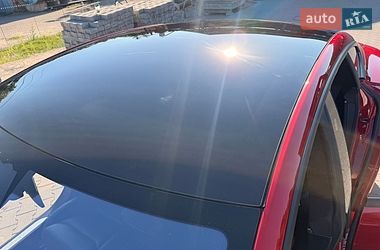 Лифтбек Tesla Model S 2020 в Умани