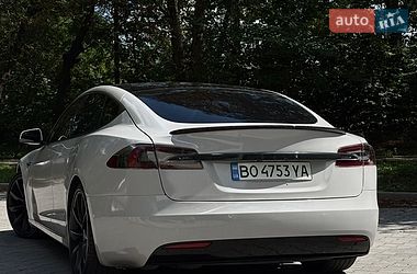 Ліфтбек Tesla Model S 2018 в Тернополі