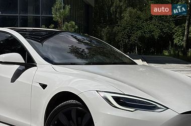 Ліфтбек Tesla Model S 2018 в Тернополі