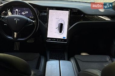 Ліфтбек Tesla Model S 2018 в Тернополі
