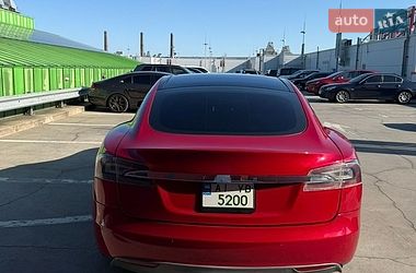 Лифтбек Tesla Model S 2013 в Киеве фото 5 Лифтбек Tesla Model S 2013 в Киеве