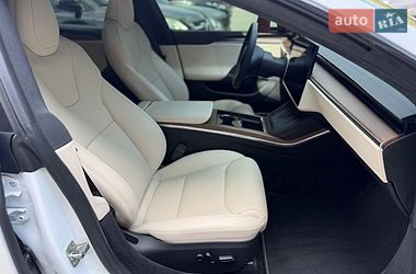 Лифтбек Tesla Model S 2023 в Первомайске