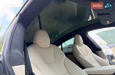 Лифтбек Tesla Model S 2023 в Первомайске