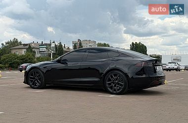 Лифтбек Tesla Model S 2022 в Житомире