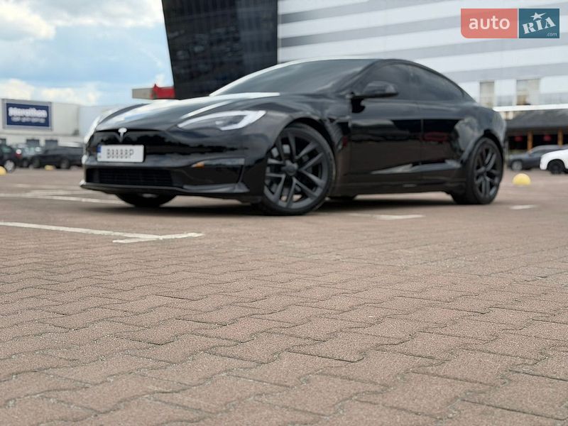 Лифтбек Tesla Model S 2022 в Житомире