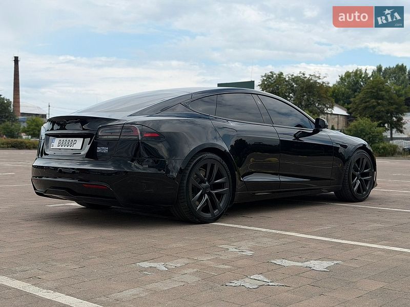 Лифтбек Tesla Model S 2022 в Житомире