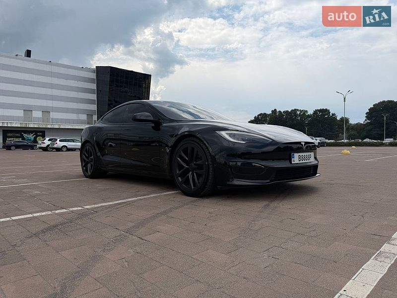 Лифтбек Tesla Model S 2022 в Житомире