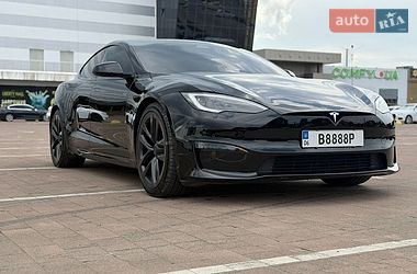 Лифтбек Tesla Model S 2022 в Житомире