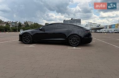 Лифтбек Tesla Model S 2022 в Житомире