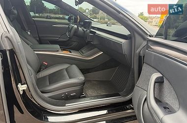 Лифтбек Tesla Model S 2022 в Житомире
