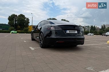 Лифтбек Tesla Model S 2022 в Житомире