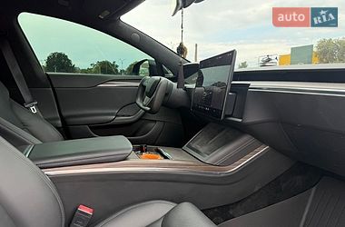Лифтбек Tesla Model S 2022 в Житомире