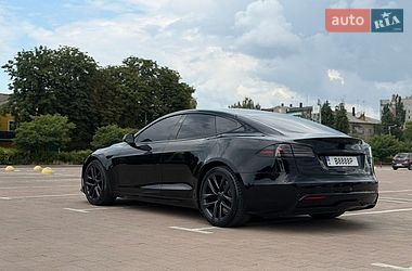 Лифтбек Tesla Model S 2022 в Житомире