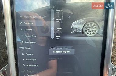 Лифтбек Tesla Model S 2013 в Львове