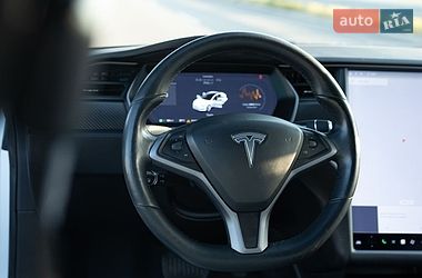 Ліфтбек Tesla Model S 2018 в Дніпрі фото 22 Ліфтбек Tesla Model S 2018 в Дніпрі