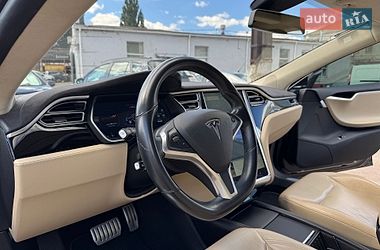 Ліфтбек Tesla Model S 2014 в Києві