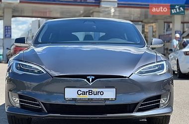 Ліфтбек Tesla Model S 2020 в Одесі