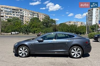 Ліфтбек Tesla Model S 2020 в Одесі