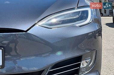 Ліфтбек Tesla Model S 2020 в Одесі