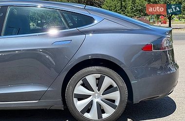 Ліфтбек Tesla Model S 2020 в Одесі