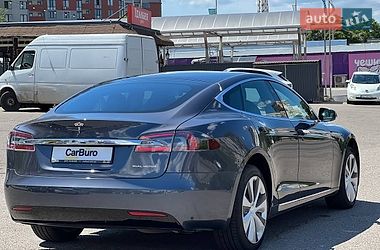 Ліфтбек Tesla Model S 2020 в Одесі