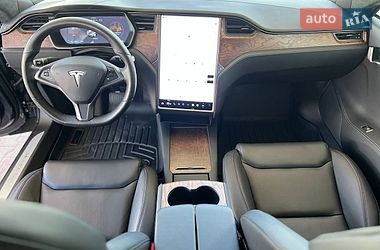 Ліфтбек Tesla Model S 2020 в Одесі