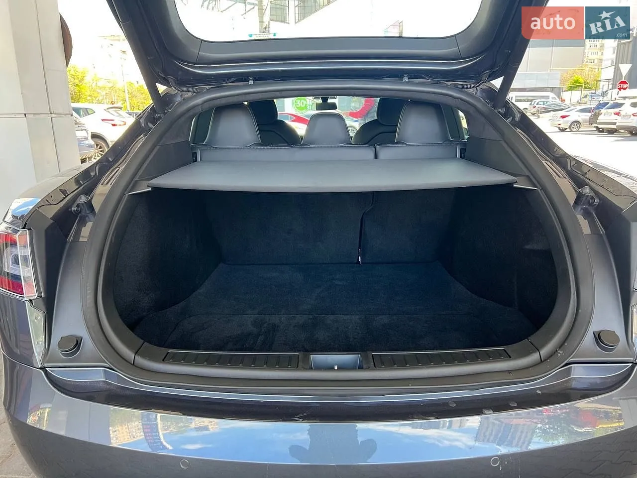 2020 Tesla Model S - мініатюра 26