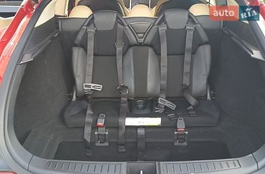 Лифтбек Tesla Model S 2013 в Львове