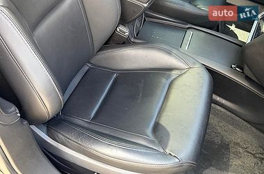 Ліфтбек Tesla Model S 2016 в Києві
