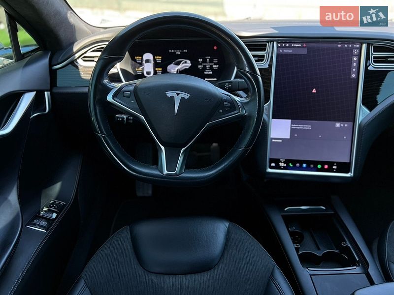 Лифтбек Tesla Model S 2016 в Одессе фото 10 Лифтбек Tesla Model S 2016 в Одессе