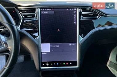 Лифтбек Tesla Model S 2016 в Одессе