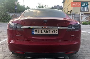 Ліфтбек Tesla Model S 2016 в Києві фото 14 Ліфтбек Tesla Model S 2016 в Києві