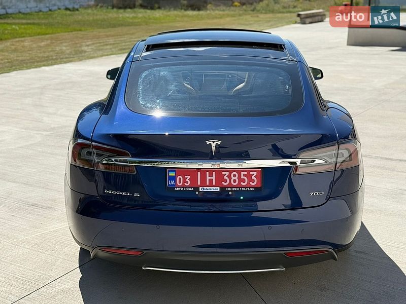 Ліфтбек Tesla Model S 2015 в Луцьку фото 6 Ліфтбек Tesla Model S 2015 в Луцьку