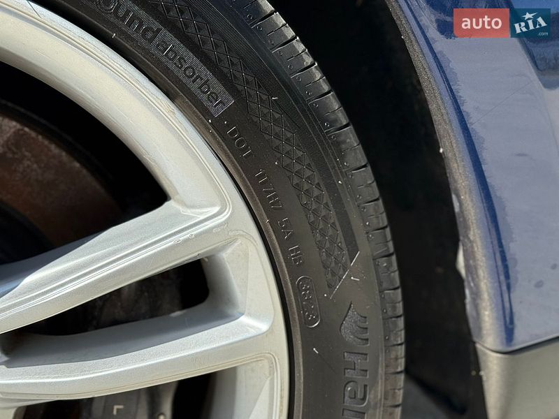 Ліфтбек Tesla Model S 2015 в Луцьку фото 17 Ліфтбек Tesla Model S 2015 в Луцьку