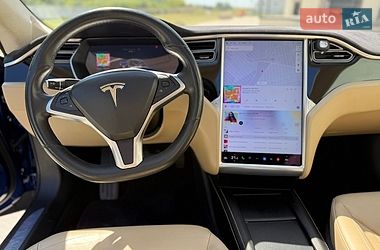 Ліфтбек Tesla Model S 2015 в Луцьку фото 21 Ліфтбек Tesla Model S 2015 в Луцьку
