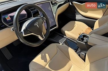 Ліфтбек Tesla Model S 2015 в Луцьку фото 25 Ліфтбек Tesla Model S 2015 в Луцьку