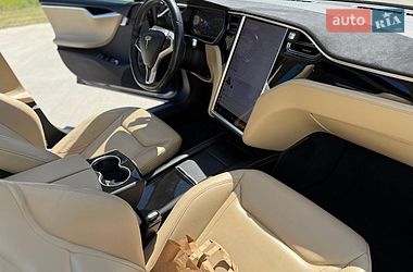 Ліфтбек Tesla Model S 2015 в Луцьку фото 28 Ліфтбек Tesla Model S 2015 в Луцьку