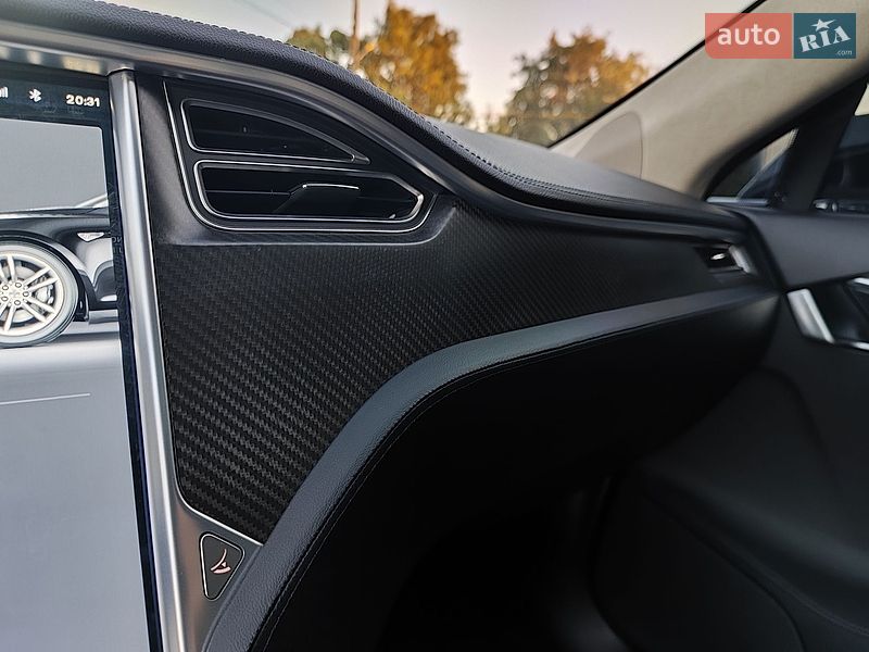 Ліфтбек Tesla Model S 2013 в Шептицькому фото 32 Ліфтбек Tesla Model S 2013 в Шептицькому