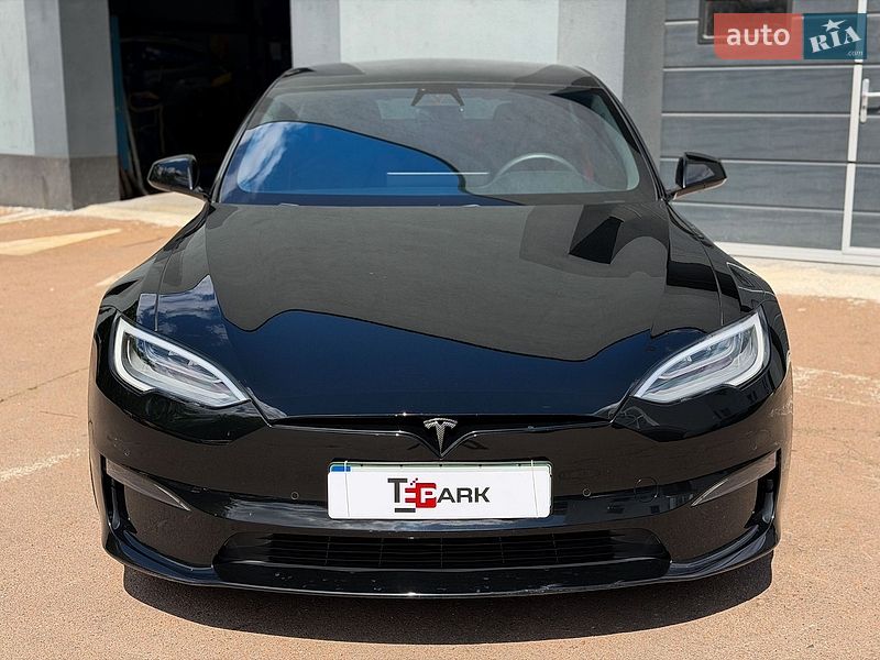 Ліфтбек Tesla Model S 2021 в Києві