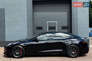 Лифтбек Tesla Model S 2021 в Киеве