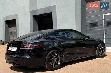 Лифтбек Tesla Model S 2021 в Киеве