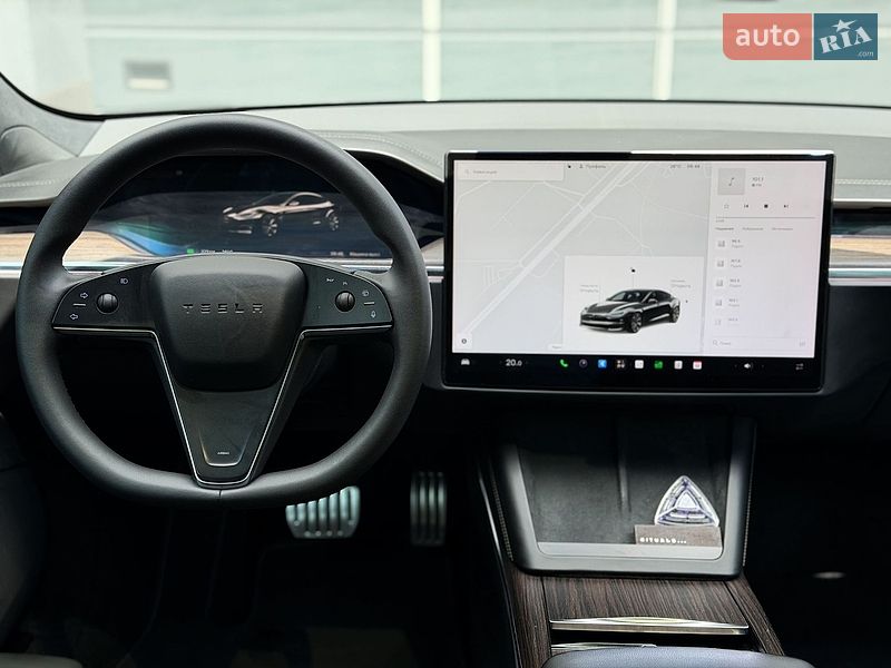 Лифтбек Tesla Model S 2021 в Киеве