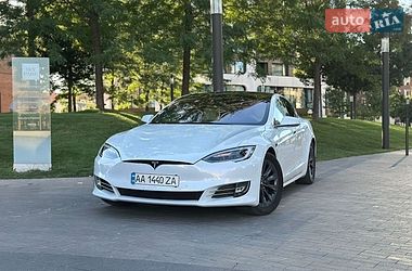 Ліфтбек Tesla Model S 2020 в Одесі фото 2 Ліфтбек Tesla Model S 2020 в Одесі