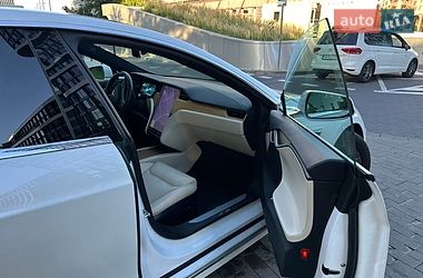 Ліфтбек Tesla Model S 2020 в Одесі фото 10 Ліфтбек Tesla Model S 2020 в Одесі