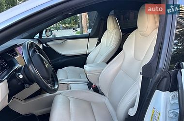 Ліфтбек Tesla Model S 2020 в Одесі фото 12 Ліфтбек Tesla Model S 2020 в Одесі