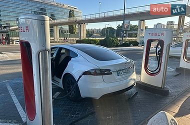 Ліфтбек Tesla Model S 2020 в Одесі фото 14 Ліфтбек Tesla Model S 2020 в Одесі