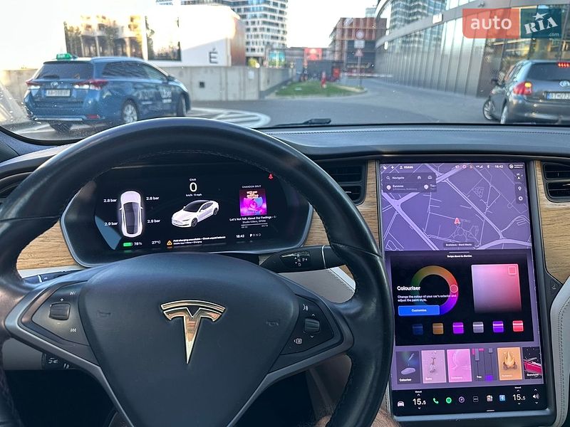 Ліфтбек Tesla Model S 2020 в Одесі фото 16 Ліфтбек Tesla Model S 2020 в Одесі