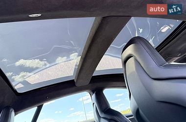 Лифтбек Tesla Model S 2015 в Ровно